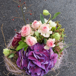 Blumenstrauss rosa weiss (ausgeliefert in Konolfingen am 17. Mai 2021)