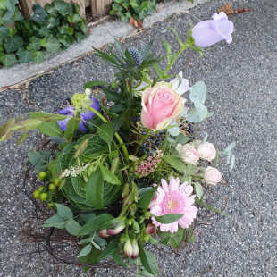 Blumenstrauss rosa (ausgeliefert in Grosshöchstetten am 6. September 2021)