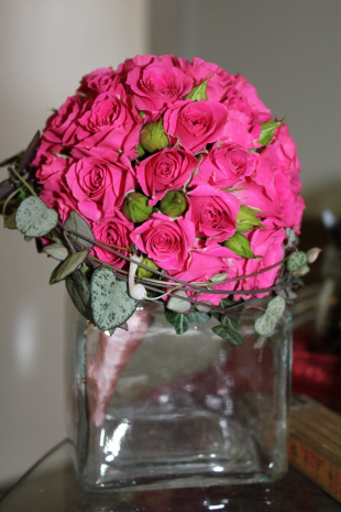 Brautstrauss mit pinkfarbigen Rosen